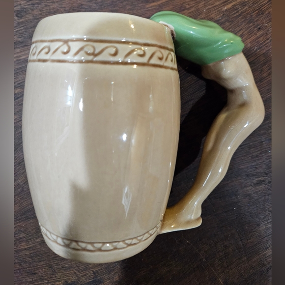 Dorothy Kindell vintage signed nude woman handled art pottery mug - Picture 5 of 7